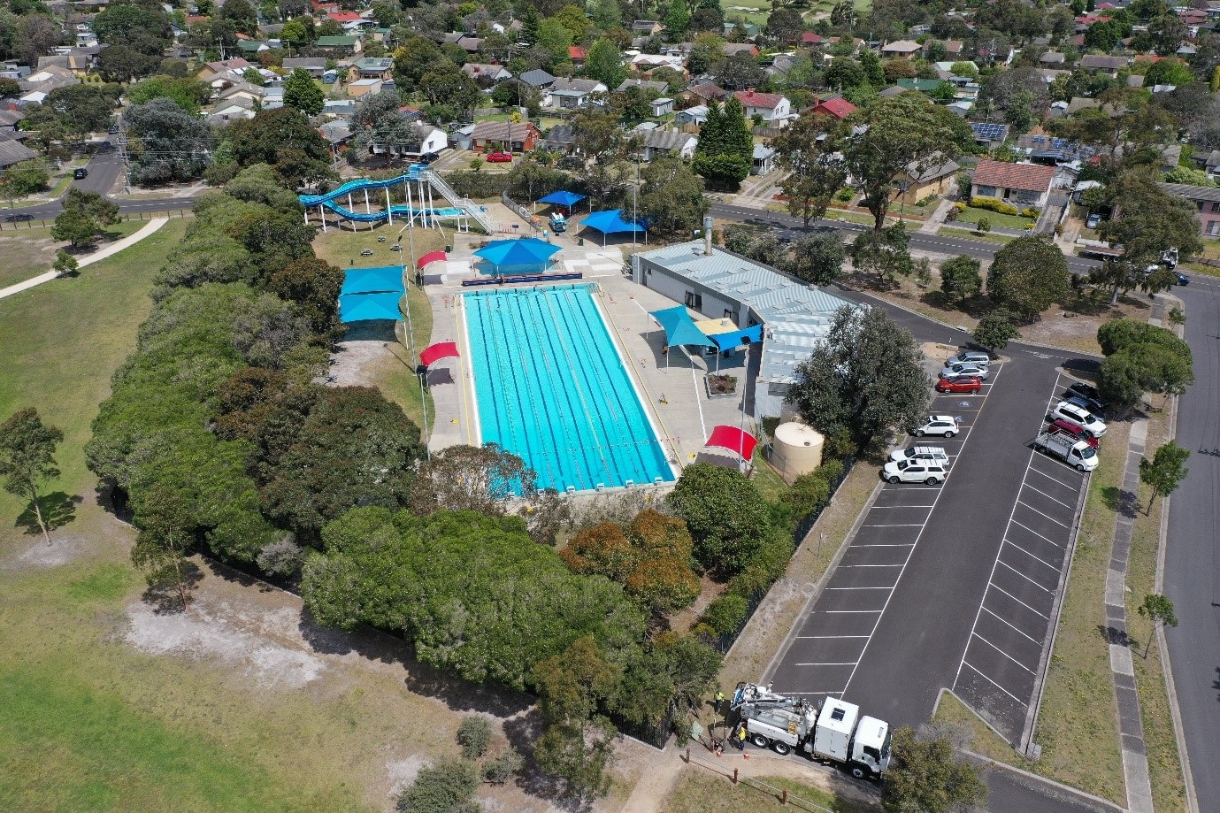 Frankston Pines Aquatic Centre.jpg