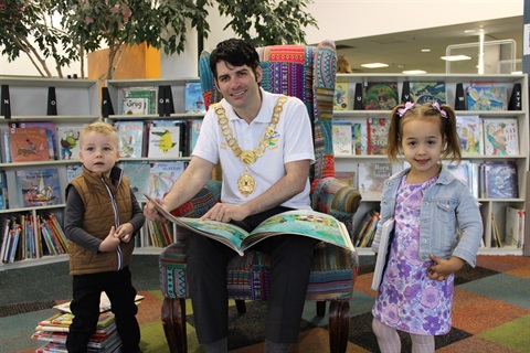 Mayor Bolam with Spencer and Lily aged 3