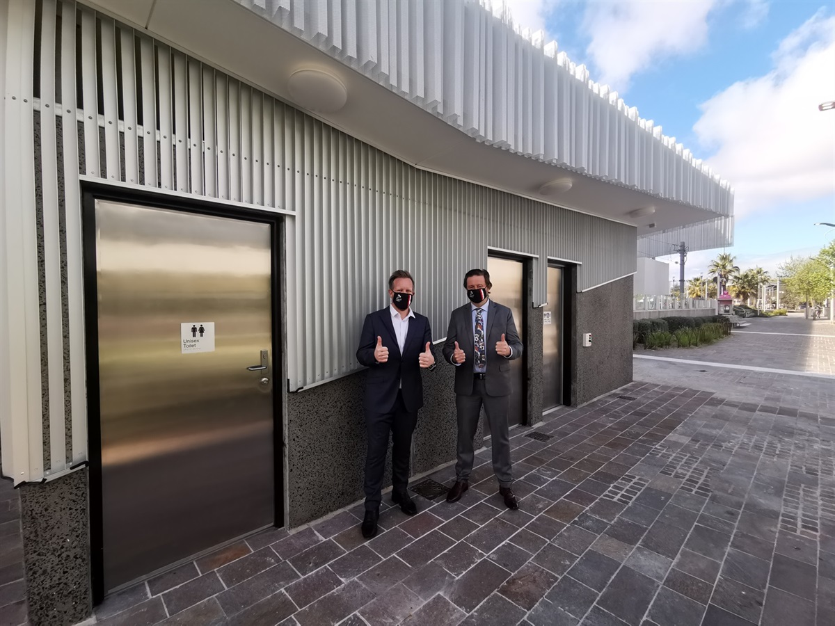 new-public-toilets-open-near-frankston-train-station-frankston-city