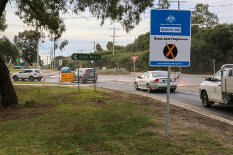 Skye and McClelland Road roundabout